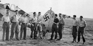 Fw190-pilot-Josef-Wurmheller-4th-from-left-France